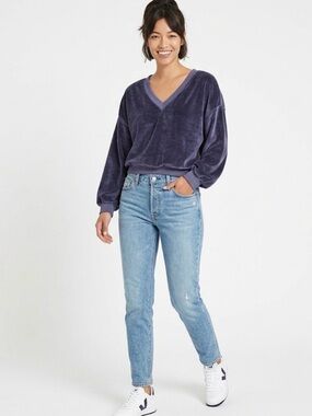 AMO Velour V Neck Sweatshirt size S
